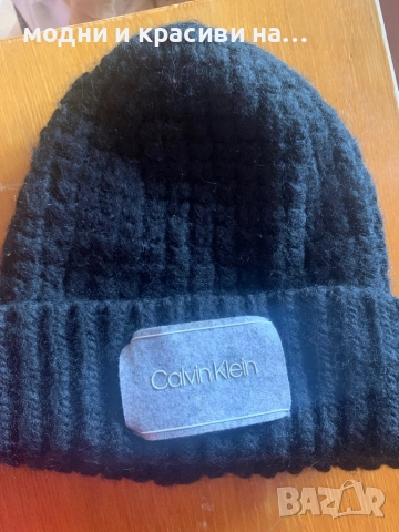 Зимна шапка Calvin Klein i каскет Harris Teed- вълна, снимка 6 - Шапки - 52511597