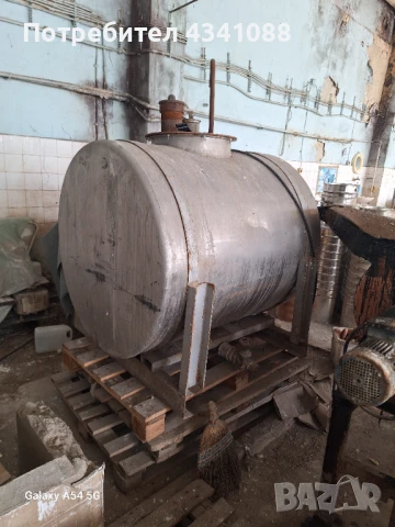 цистерна от неръждаема стомана 1000л