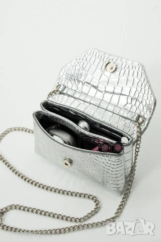 чанти michael kors the tote bag, снимка 16 - Чанти - 50761309