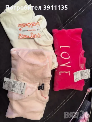 Лот НОВИ дрешки за новородено момиче , снимка 1