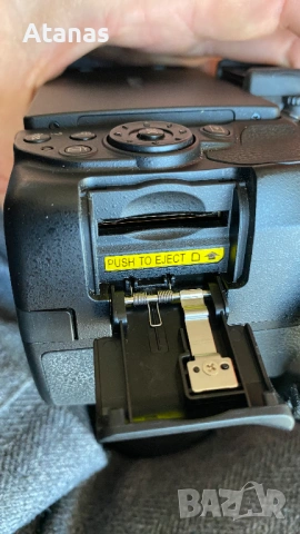 Фотоапарат Nikon D5300, снимка 11 - Фотоапарати - 53846564