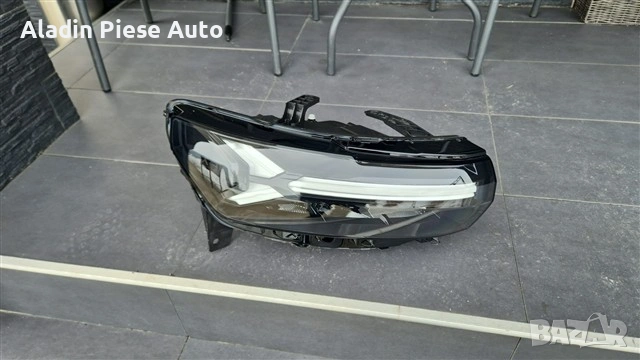 Десен фар Dacia Bigster Duster година 2024 2025 2026 код 260107725R 