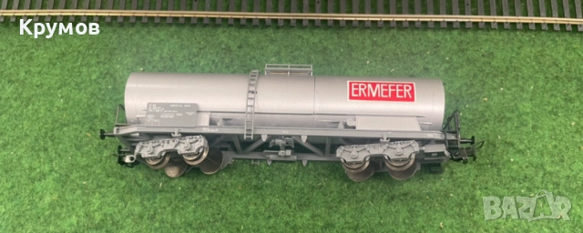 Вагон товарен 4-осен цистерна HO 1:87 влак ЖП модел AC