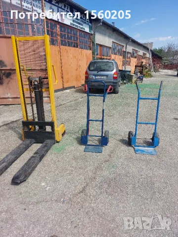 Под - наем Стакер и транспортни колички