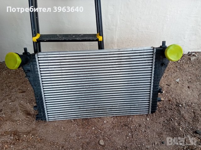 Интеркулер - Пасат комби 2007г., снимка 2 - Части - 44460867