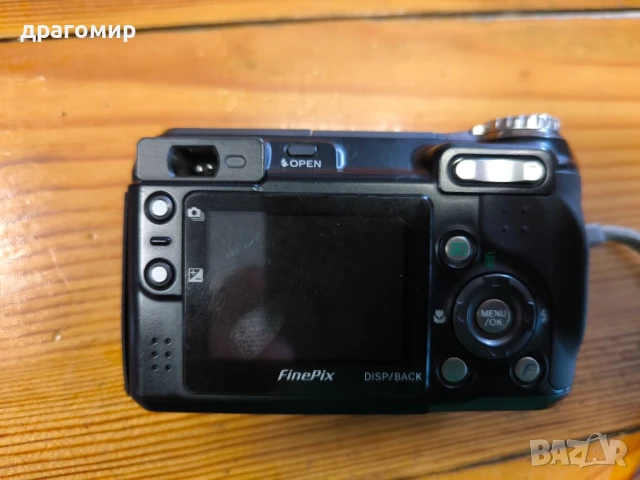 FUJIFILM E900 9 MEGA PIXELS , снимка 7 - Фотоапарати - 50560805