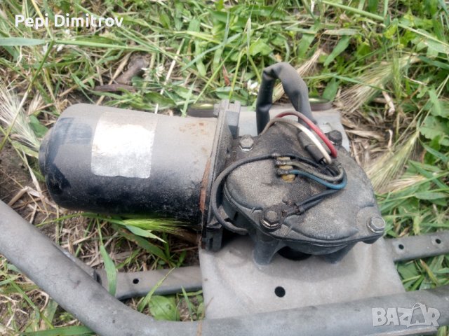 Моторче чистачки espace 3, снимка 2 - Части - 41103972