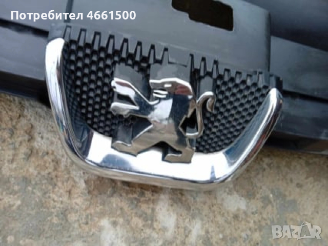 Решетка с емблема  за Пежо 407 2000 HDi 136к.с 2004г 