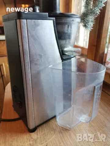 Бавнопресоваща вертикална сокоизстисквачка 400W, снимка 2 - Сокоизстисквачки и цитрус преси - 48549048