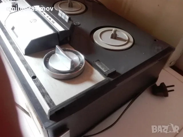 Ретро магнетофон UNITRA  GRUNDIG и старо Ди Ви Ди. ., снимка 7 - Антикварни и старинни предмети - 49503905