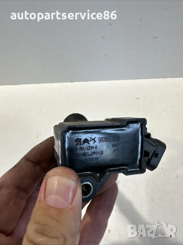 Бобина за запалване за Peugeot 3008 1.2T 65000 км (2022) 9808653680, снимка 2 - Части - 53592226