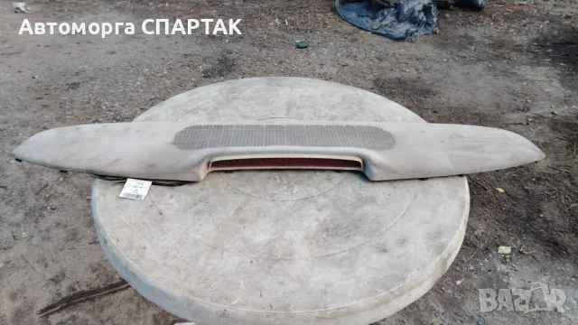 Лайсна багажник Мерцедес Е320 S210 Mercedes