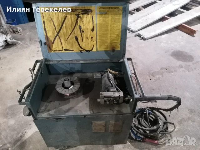 Телоподаващо CO2, снимка 2 - Други машини и части - 53640747