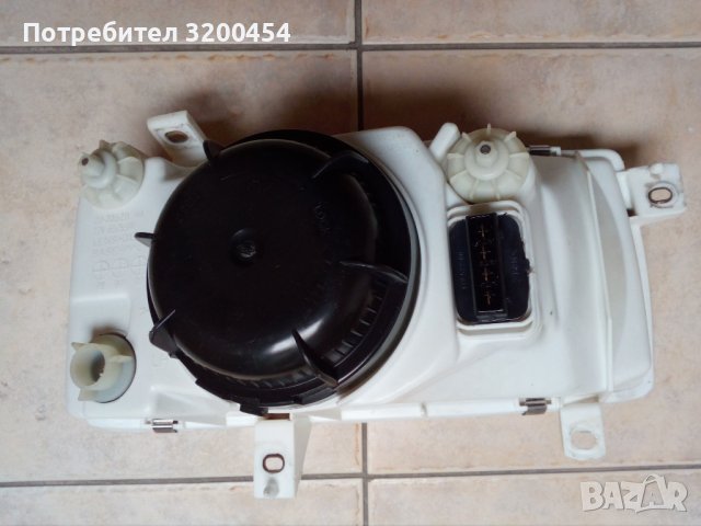 Фар за Фолксваген Венто (ляв), снимка 4 - Части - 41776813
