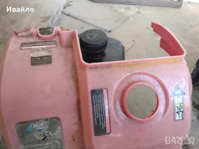 Продавам роторен снегорин за части