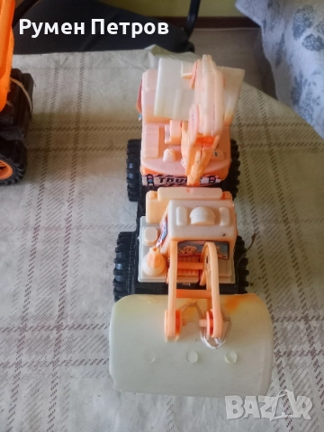 Ретро играчки, 2 бр., снимка 10 - Коли, камиони, мотори, писти - 51925515