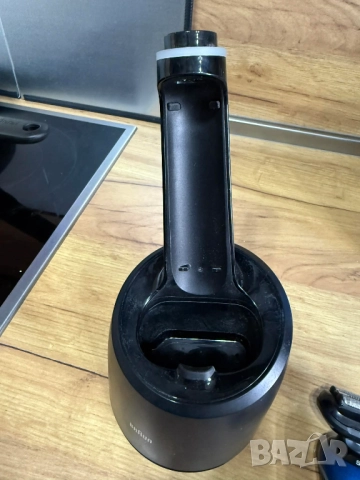 Braun 60-B7500CC-Електрическа самобръсначка , снимка 9 - Електрически самобръсначки - 52739374