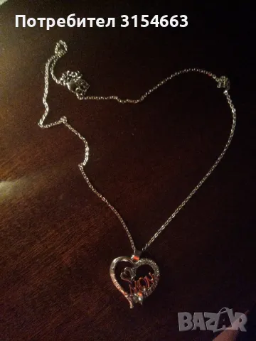 Колие с кристали , снимка 2 - Колиета, медальони, синджири - 50087379