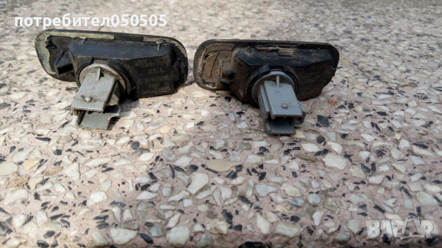 Два Мигача от Хонда Акорд 2000 --98г, снимка 3 - Части - 44511978