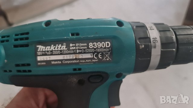 Ударнопробивен винтоверт с две отлични батерии Makita с интелигентно зарядно устройство , снимка 4 - Други машини и части - 42261386