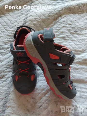 НОВИ на UMBRO-39,стелка 25,5 см, снимка 2 - Сандали - 50244172