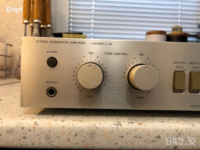 Luxman L1A, снимка 2 - Ресийвъри, усилватели, смесителни пултове - 39855268