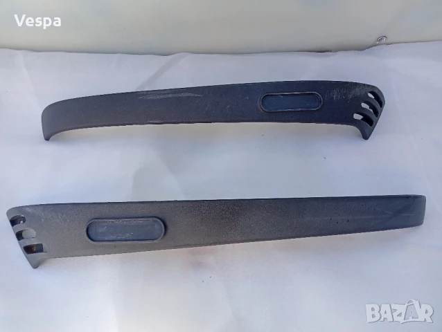 622901 Piaggio Vespa LX50 страничен панел ляв