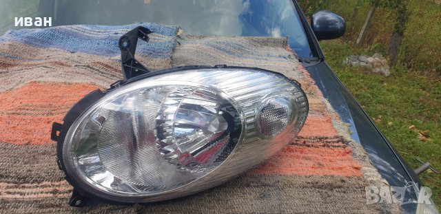 Фар нисан микра