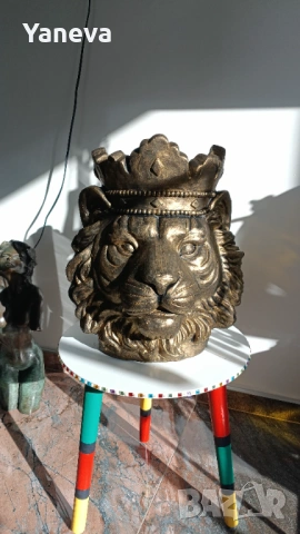 „Лъв с корона“, впечатляваща скулптура, символ на сила, увереност и успех. , снимка 2 - Статуетки - 53683257