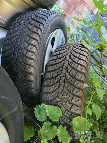 Оригинални лети джанти BMW Style 327 със зимни гуми Kumho, снимка 11 - Гуми и джанти - 55999368