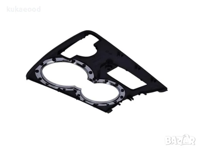 Рамка за централна конзола на Mercedes E-Class Coupe C207, снимка 2 - Части - 47373305