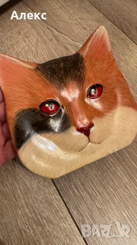 Винтидж Авторски салфетник– рисувано лаково дърво, подписан.