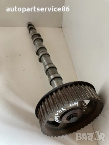 Разпределителен вал изпускателен за KIA Carnival 2.9 CRDi (2002–2006)