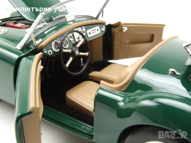 MGA 1955 - мащаб 1:18 на Norev моделът е нов в кутия, снимка 9 - Колекции - 56196158