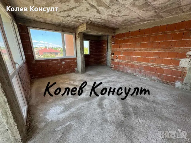 Продавам двуетажна къща в град Хасково,кв.Болярово , снимка 14 - Къщи - 50299231