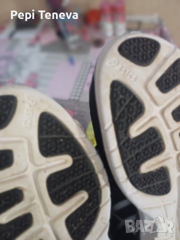 Кецове(маратонки) Asics, снимка 2 - Маратонки - 44372160