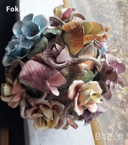 Порцеланова прелест голямо цвете Bassano Италия, снимка 3 - Антикварни и старинни предмети - 34751806