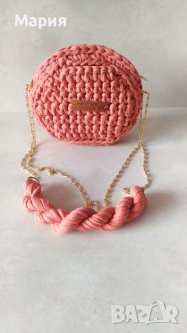 Ръчно плетена дамска чанта, снимка 3 - Чанти - 41658163