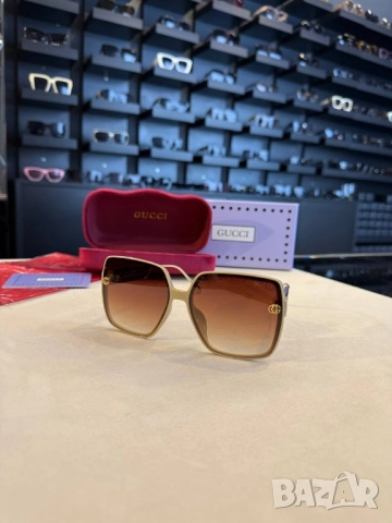 очила с черен обикновен калъф и ув защита gucci , снимка 12 - Слънчеви и диоптрични очила - 52043903