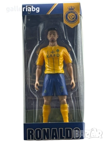 Футболна фигура на футболист Кристиано Роналдо (Cristiano Ronaldo) CR7, снимка 3 - Фигурки - 50583970