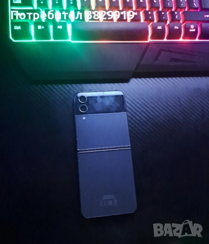 Продавам samsung z flip 4 256gb, снимка 3 - Samsung - 52379882