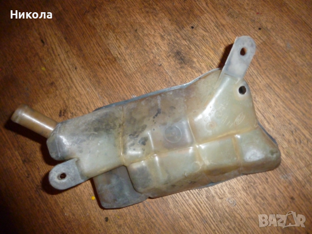 Казанче-(разширителен съд)-Форд Мондео 2.0 дизел 115 к.с, снимка 2 - Части - 36522846