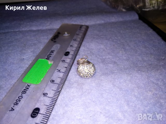 НЕЖЕН СРЕБЪРЕН МЕДАЛЬОН ТОПЧЕ с БЯЛ ЕМАЙЛ и ФАСЕТИРАНИ КРИСТАЛЧЕТА 36406, снимка 9 - Колиета, медальони, синджири - 39547625