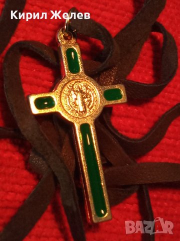 СТИЛНО КАТОЛИЧЕСКО ПОЗЛАТЕНО РАЗПЯТИЕ КРЪСТ с ЕМАЙЛ ЛАК и ШНУРЧЕ от ВЕЛУР 21540, снимка 13 - Колиета, медальони, синджири - 41483263