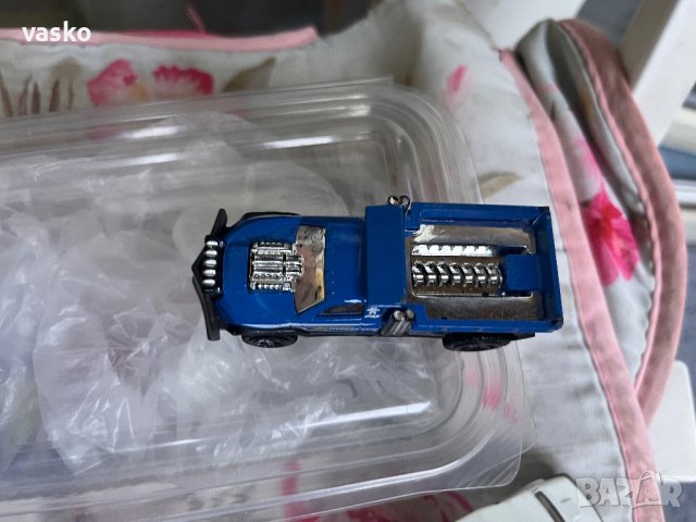 Hotwheels -камионче, снимка 5 - Колекции - 41949813