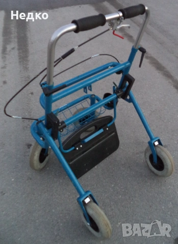 Проходилка сгъваема с една спирачка, снимка 10 - Ролатори - 53671430