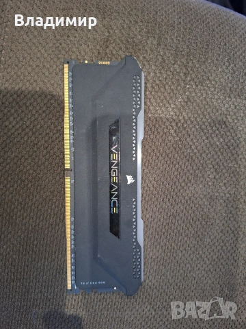 Рам памет Corsair 16гб ддр4 3600mhz, снимка 2 - RAM памет - 53139262
