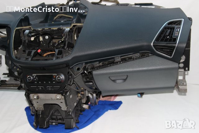 Арматурно табло Ford Focus C-Max (2010-2014г.) Форд Фокус C Max, снимка 3 - Части - 34583014
