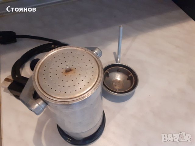 Унгарска алуминиева кафеварка от соца., снимка 5 - Кафемашини - 40953921