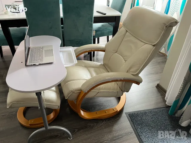 Масичка за дете ,ученик,маникюрист ,художник